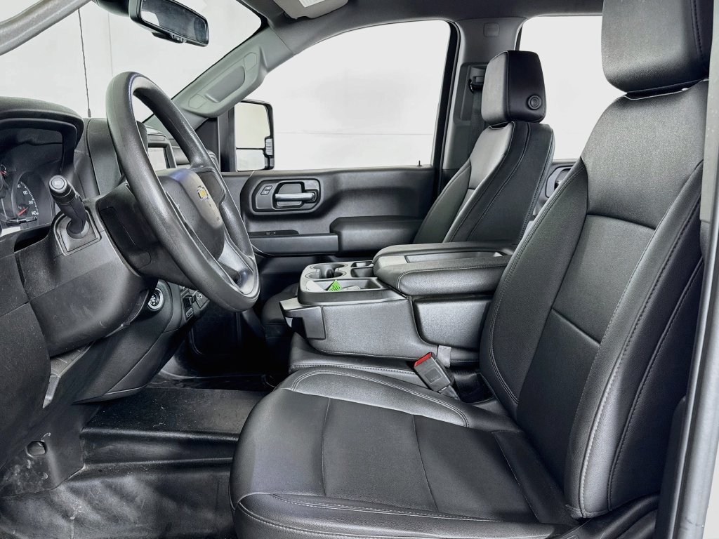 Used 2024 Chevrolet Silverado 3500 W/T AWD/4WD image 11