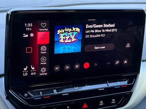 Used 2022 Volkswagen ID.4 Pro image 21