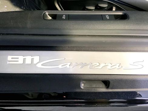 Used 2024 Porsche 911 Carrera S image 19