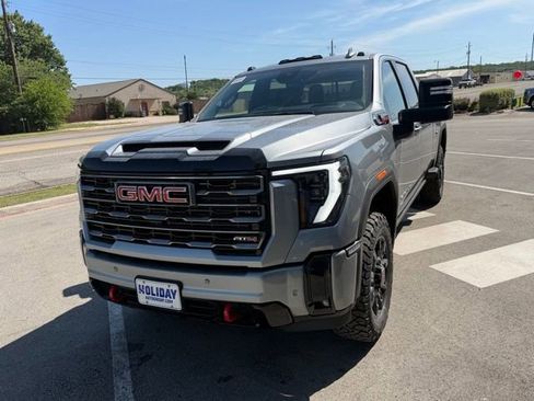 New 2026 GMC Sierra 2500 AT4 w/ AT4 Premium Plus Package AWD/4WD image 12