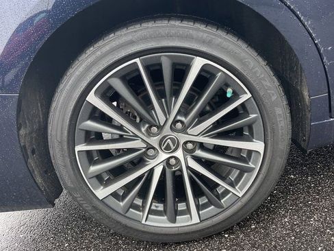 Used 2023 Lexus ES 350 w/ Premium Package image 11