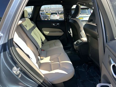 Certified 2026 Volvo XC60 B5 Plus w/ Protection Package Premier image 23