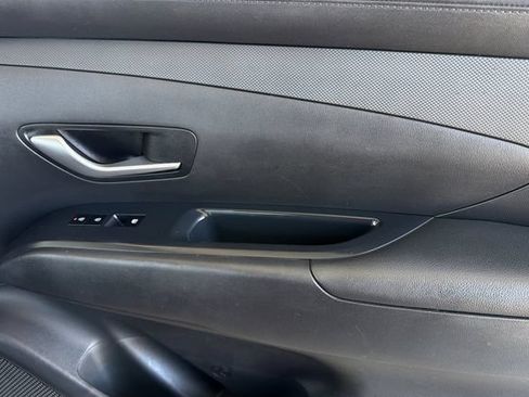 Used 2025 Hyundai Tucson SEL FWD image 21