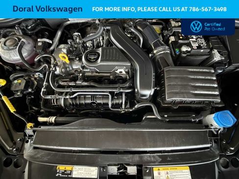 Used 2025 Volkswagen Jetta SE image 12