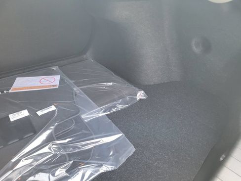 New 2026 Nissan Sentra SV w/ SV Convenience Package FWD image 33