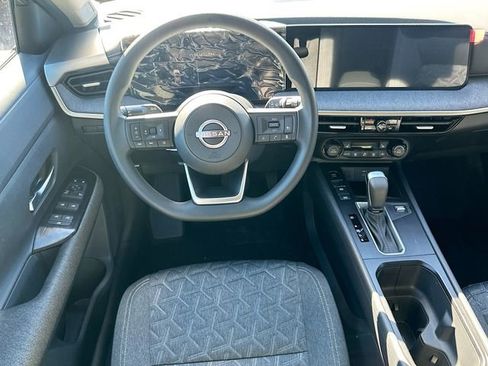 New 2026 Nissan Kicks SV w/ Cold Weather Package image 17