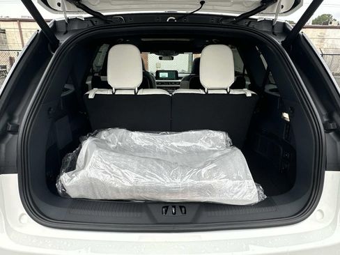 New 2026 Lincoln Aviator Black Label image 19