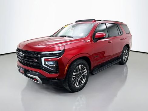 Used 2025 Chevrolet Tahoe Z71 w/ Z71 Off-Road Package image 4