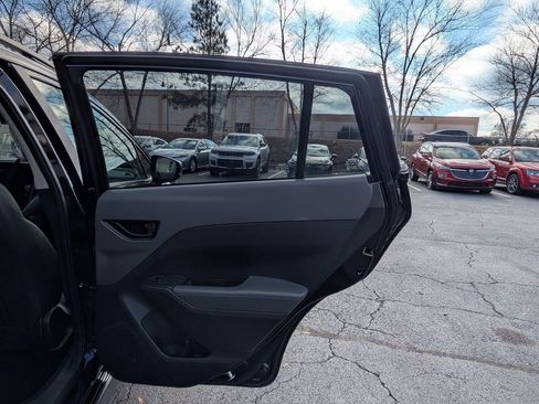 Used 2024 Subaru Crosstrek 2.0i Premium image 27