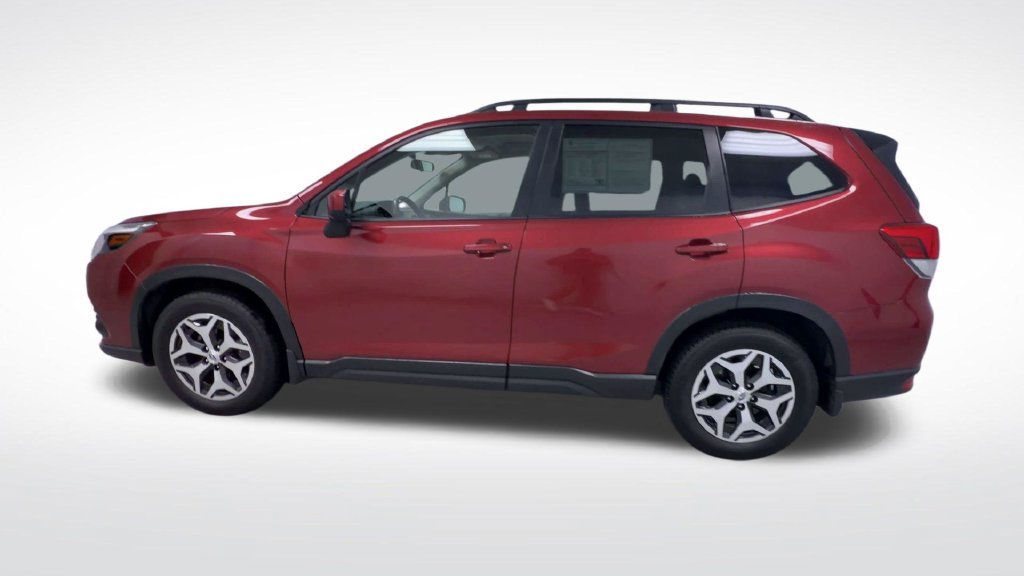 Used 2024 Subaru Forester Premium AWD/4WD image 23