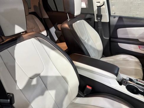 Used 2014 GMC Terrain SLT image 28