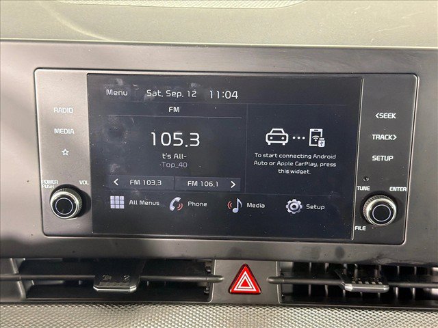 Used 2025 Kia Sportage LX FWD image 28