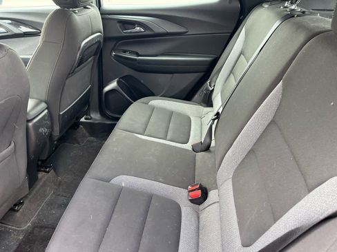 Used 2021 Chevrolet TrailBlazer LS FWD image 11