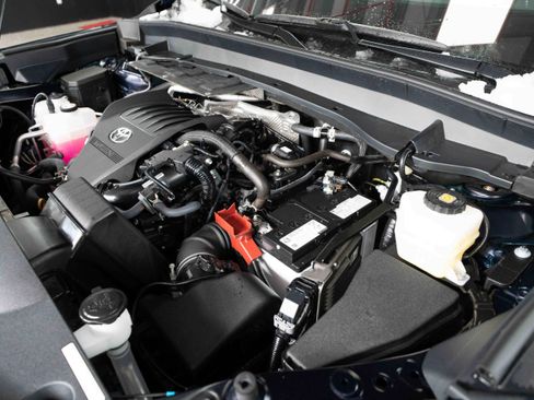 Used 2025 Toyota Grand Highlander Limited image 34