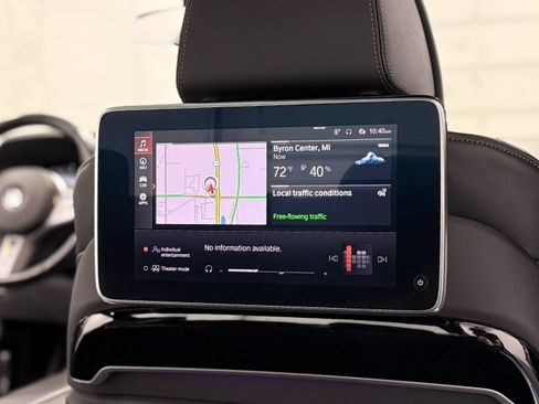 Used 2022 BMW M760i xDrive w/ Luxury Rear Seating Package AWD/4WD image 42