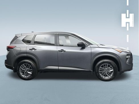 Used 2026 Nissan Rogue S image 3