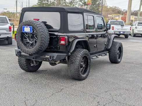 Used 2021 Jeep Wrangler Unlimited Sport image 9