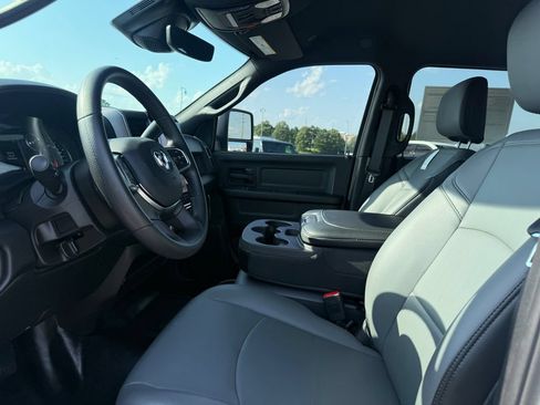 New 2026 RAM 2500 Tradesman AWD/4WD image 13