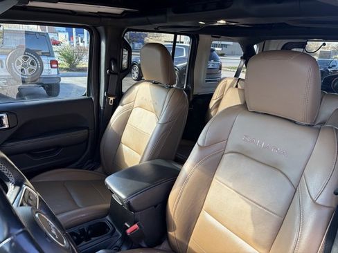 Used 2021 Jeep Wrangler Unlimited Sahara w/ Cold Weather Group image 20