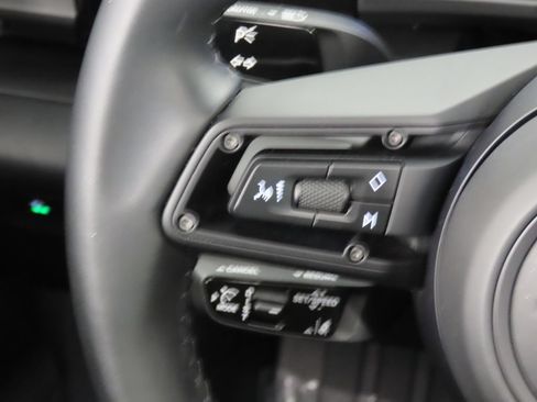 Certified 2025 Porsche Macan Electric RWD image 20