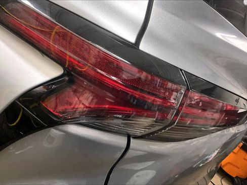 Used 2024 Toyota Sienna Platinum image 26