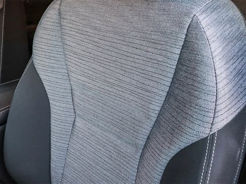 Used 2023 Nissan Rogue SV image 26