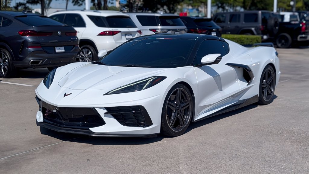 Used 2024 Chevrolet Corvette Stingray Coupe w/ Z51 Performance Package RWD image 3