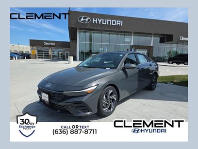 Used 2025 Hyundai Elantra Limited