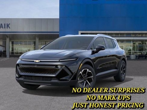 New 2026 Chevrolet Equinox EV LT image 6
