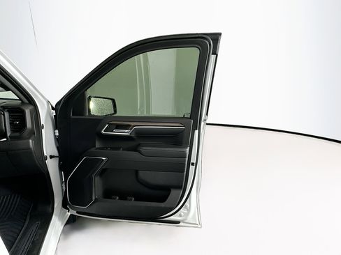 Used 2022 Chevrolet Silverado 1500 LT image 30