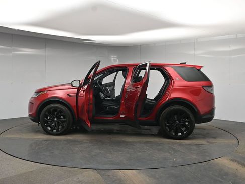Used 2022 Land Rover Discovery Sport SE image 49