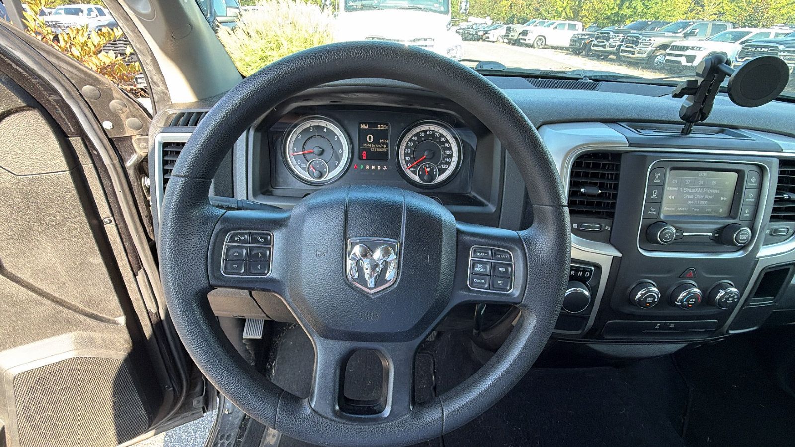 Used 2019 RAM 1500 Classic SLT RWD image 26