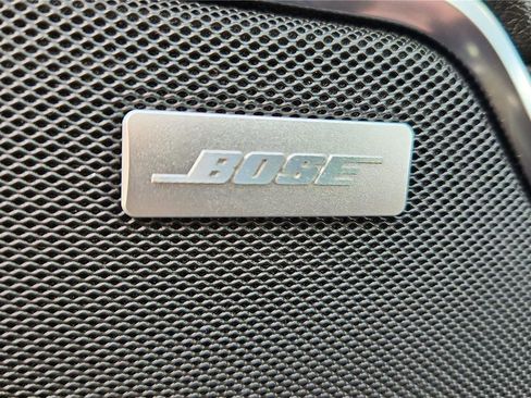 Used 2024 GMC Sierra 2500 SLT w/ SLT Premium Package image 17