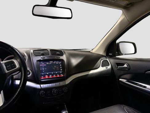 Used 2019 Dodge Journey GT w/ Driver Convenience Group image 25