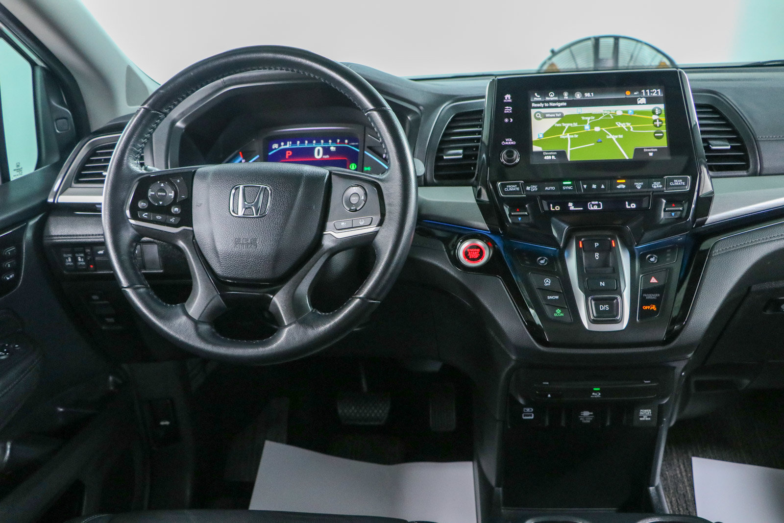 Used 2024 Honda Odyssey Touring image 17