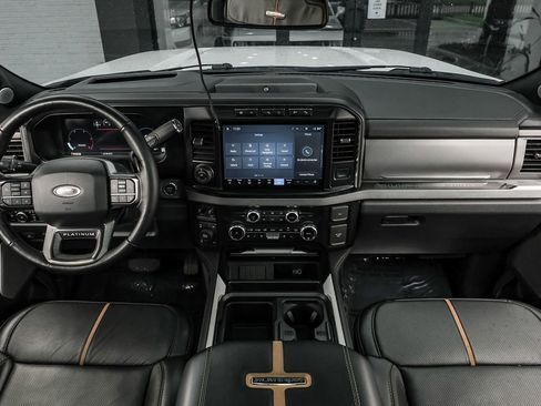 Used 2024 Ford F350 Platinum image 17