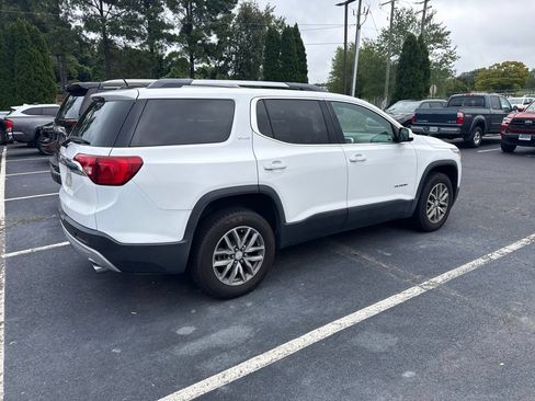 Used 2019 GMC Acadia SLE w/ Driver Alert Package I FWD image 3