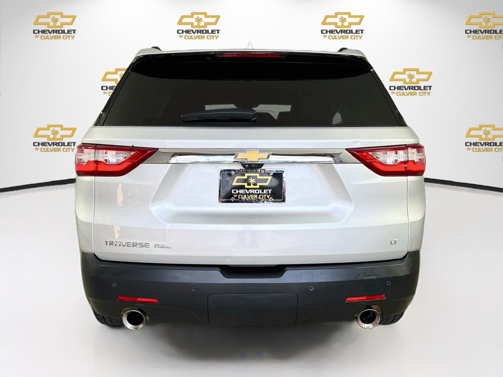 Used 2021 Chevrolet Traverse LT w/ LT Premium Package AWD/4WD image 7