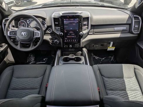 New 2026 RAM 1500 Big Horn AWD/4WD image 15