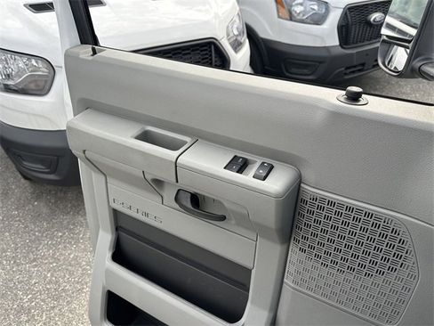 New 2024 Ford E-450 and Econoline 450 Super Duty w/ Power Windows & Locks Group image 51