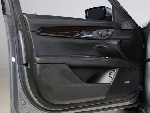 Used 2018 Cadillac CT6 Platinum image 28