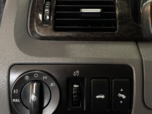 Used 2007 Mercury Montego Premier image 15