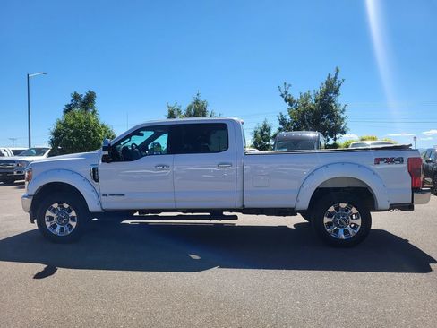 Used 2017 Ford F350 Lariat w/ Lariat Ultimate Package AWD/4WD image 4
