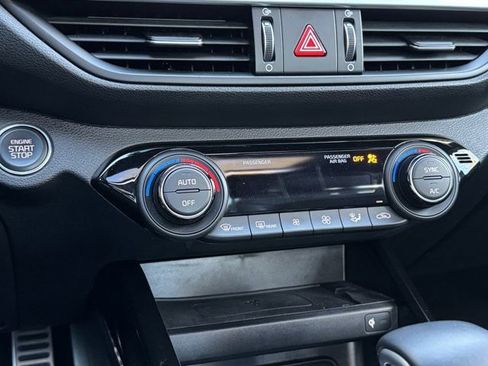 Used 2023 Kia Forte GT-Line w/ GT-Line Premium Package image 29