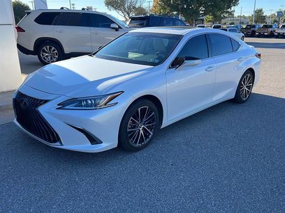 Used 2024 Lexus ES 300h w/ Premium Package