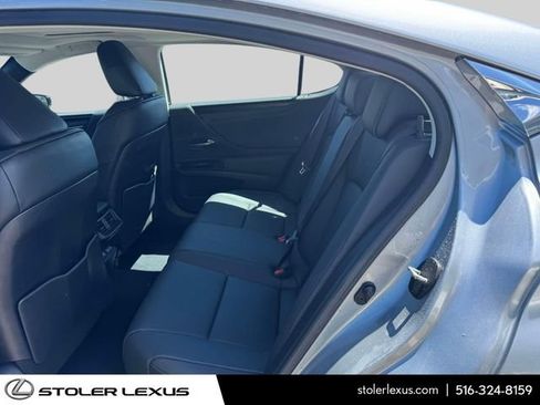 Used 2023 Lexus ES 350 w/ Premium Package FWD image 15