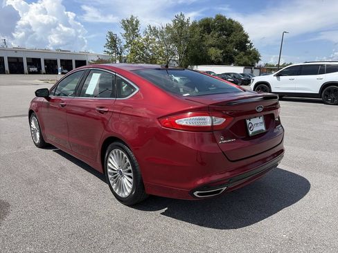 Used 2016 Ford Fusion Titanium FWD image 5