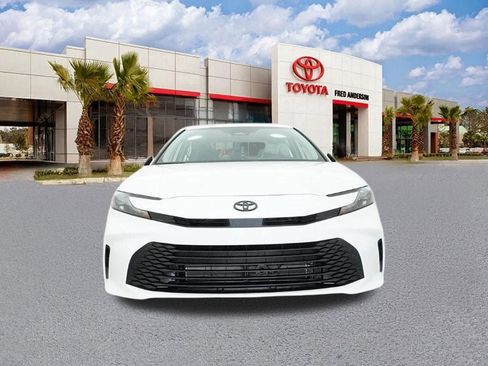 New 2026 Toyota Camry LE image 32