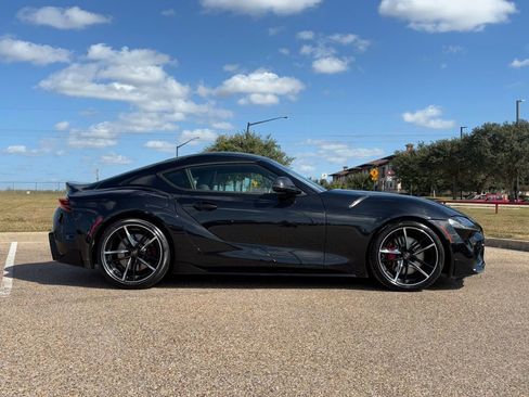 Used 2020 Toyota Supra image 5