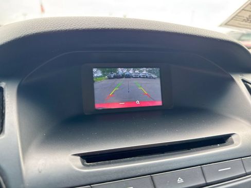 Used 2016 Ford Focus SE FWD image 15
